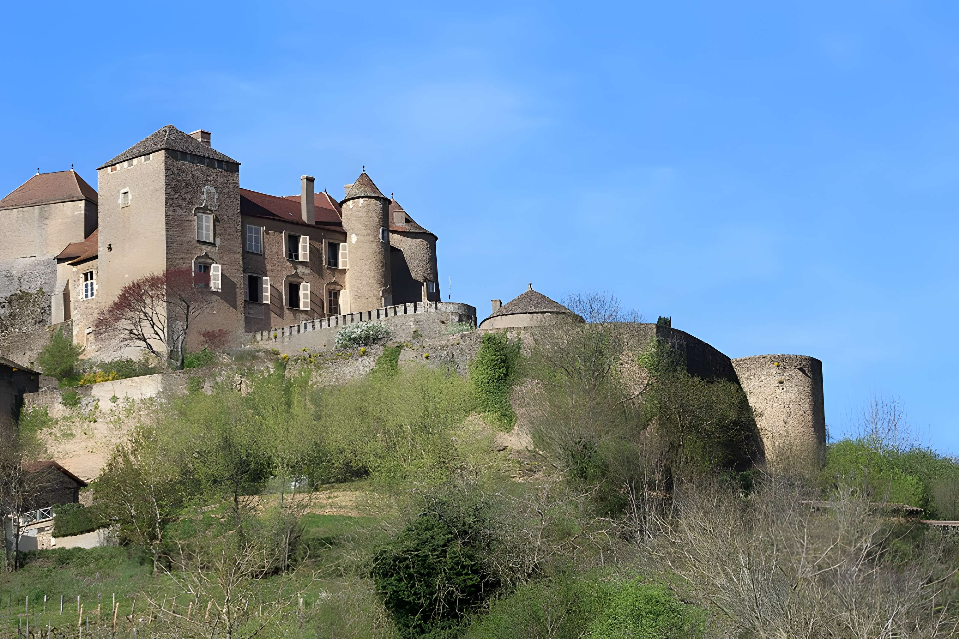 Château de Berzé le Châtel