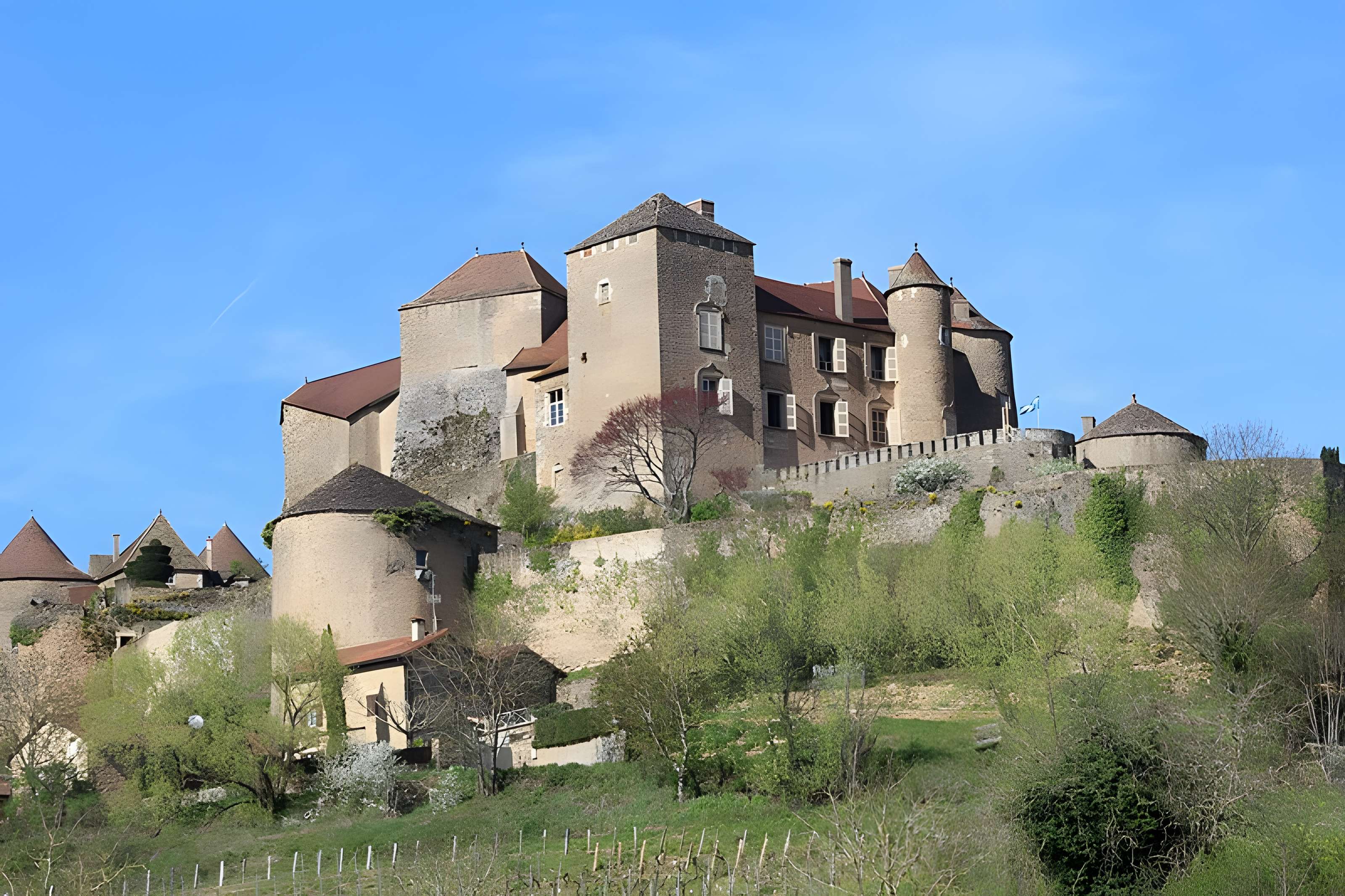 Château de Berzé le Châtel