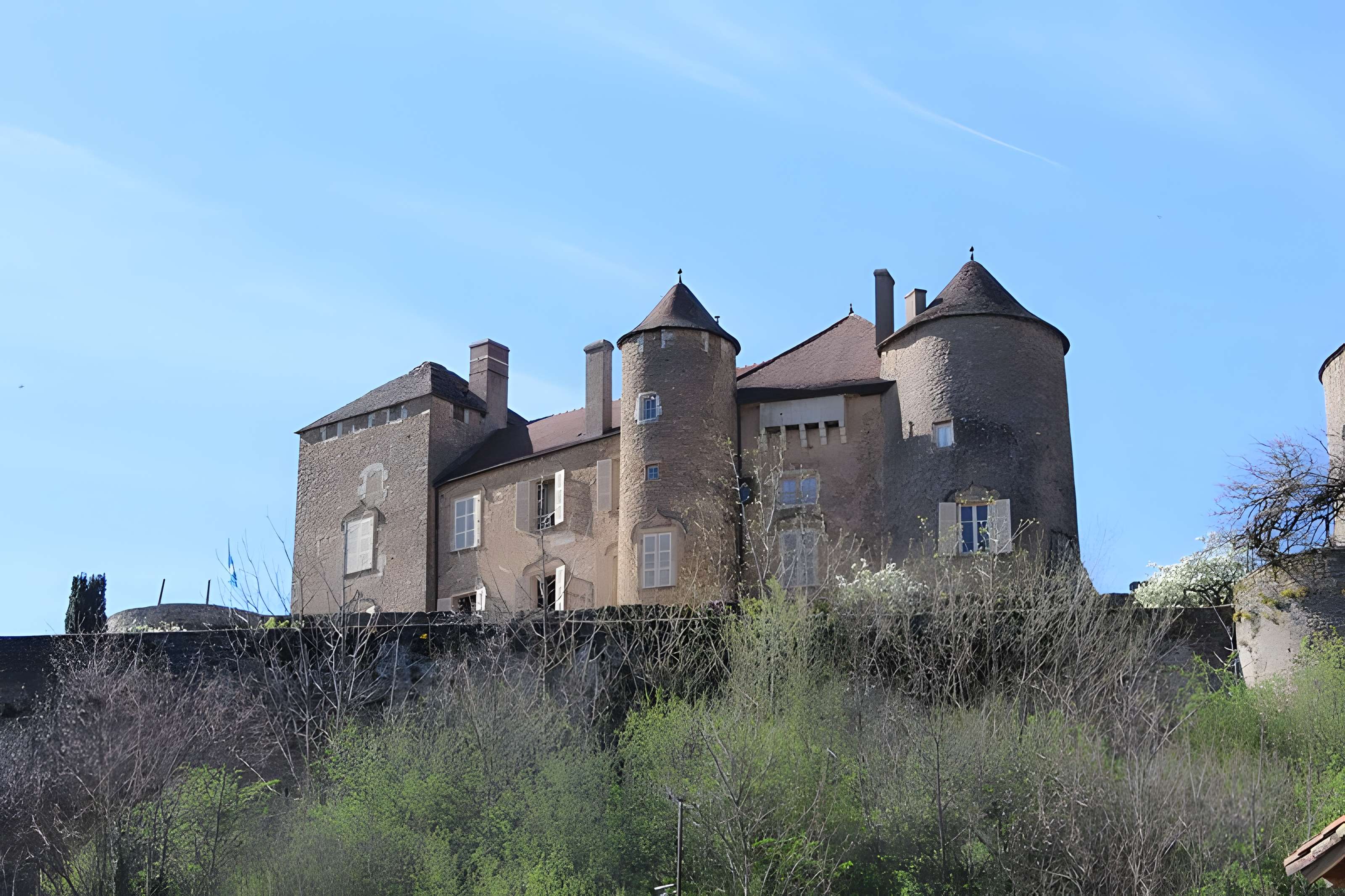 Château de Berzé le Châtel