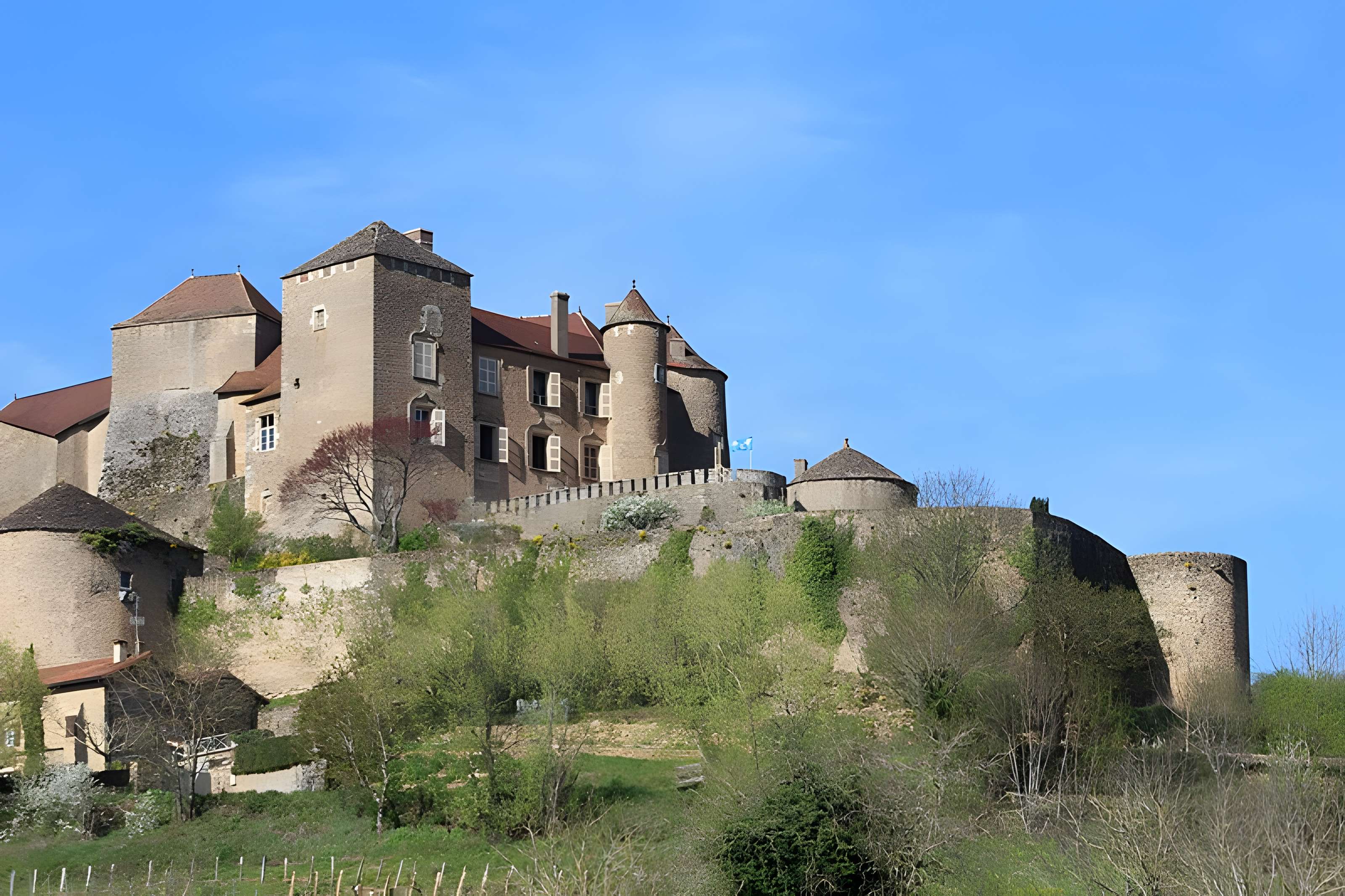 Château de Berzé le Châtel