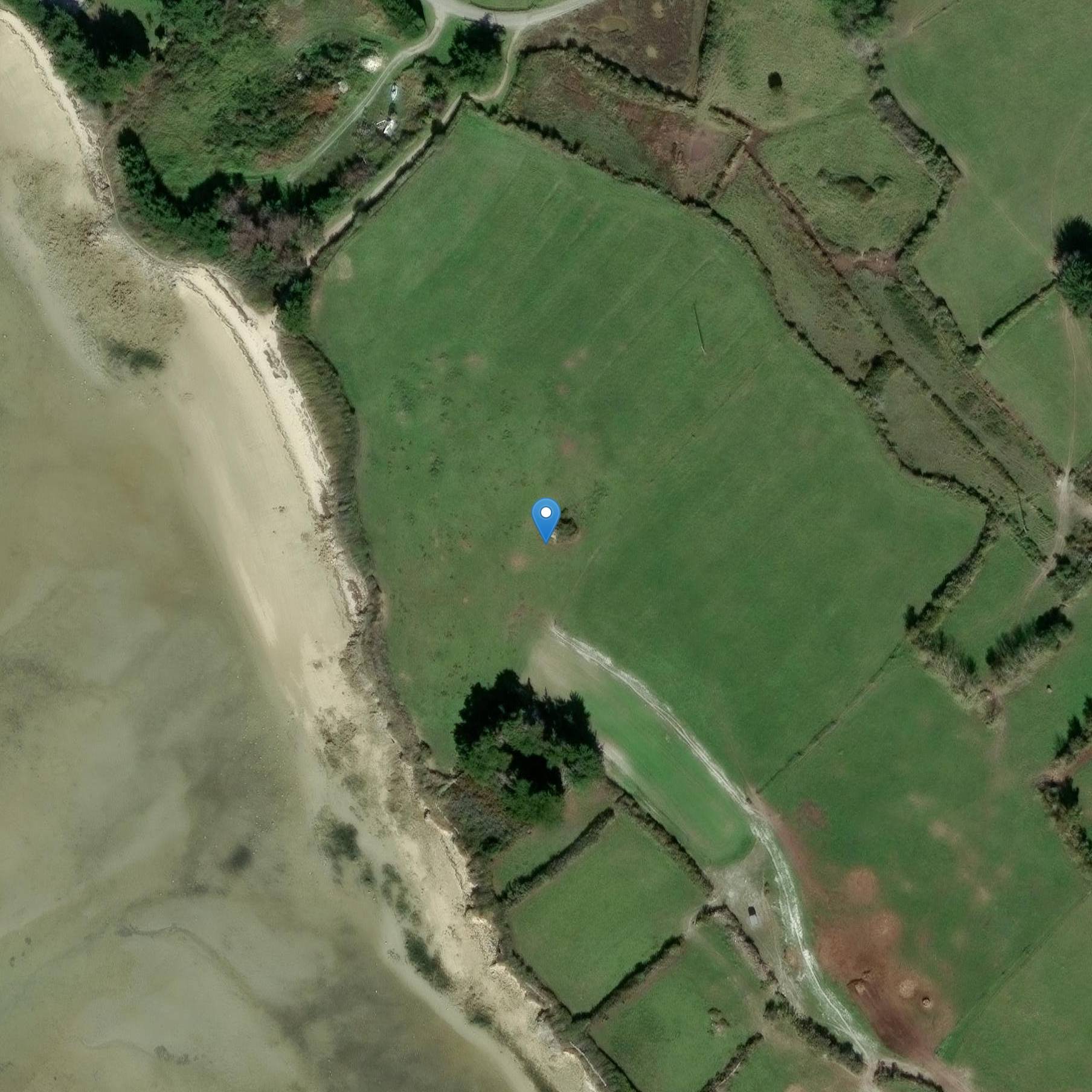 Photo de Dolmen de Saint-Pierre Lopérec