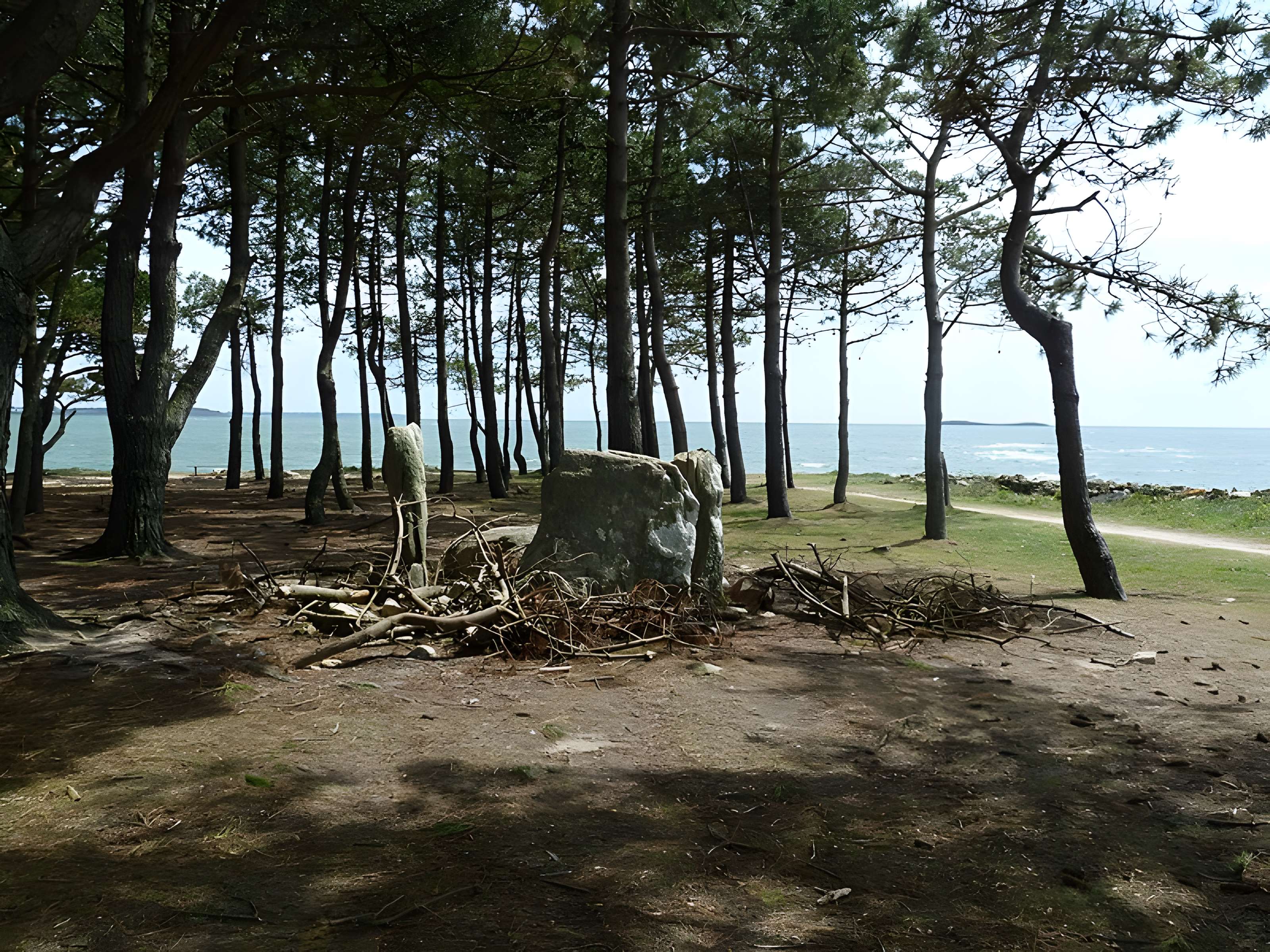 Dolmen de la pointe Er Hourel