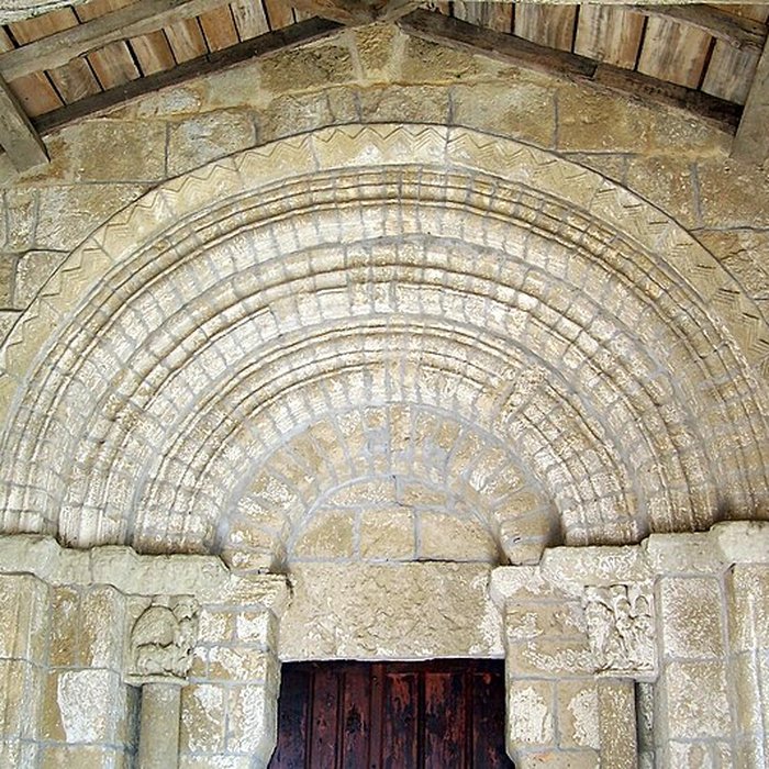 Photo de Église Saint-Pierre de Camiran