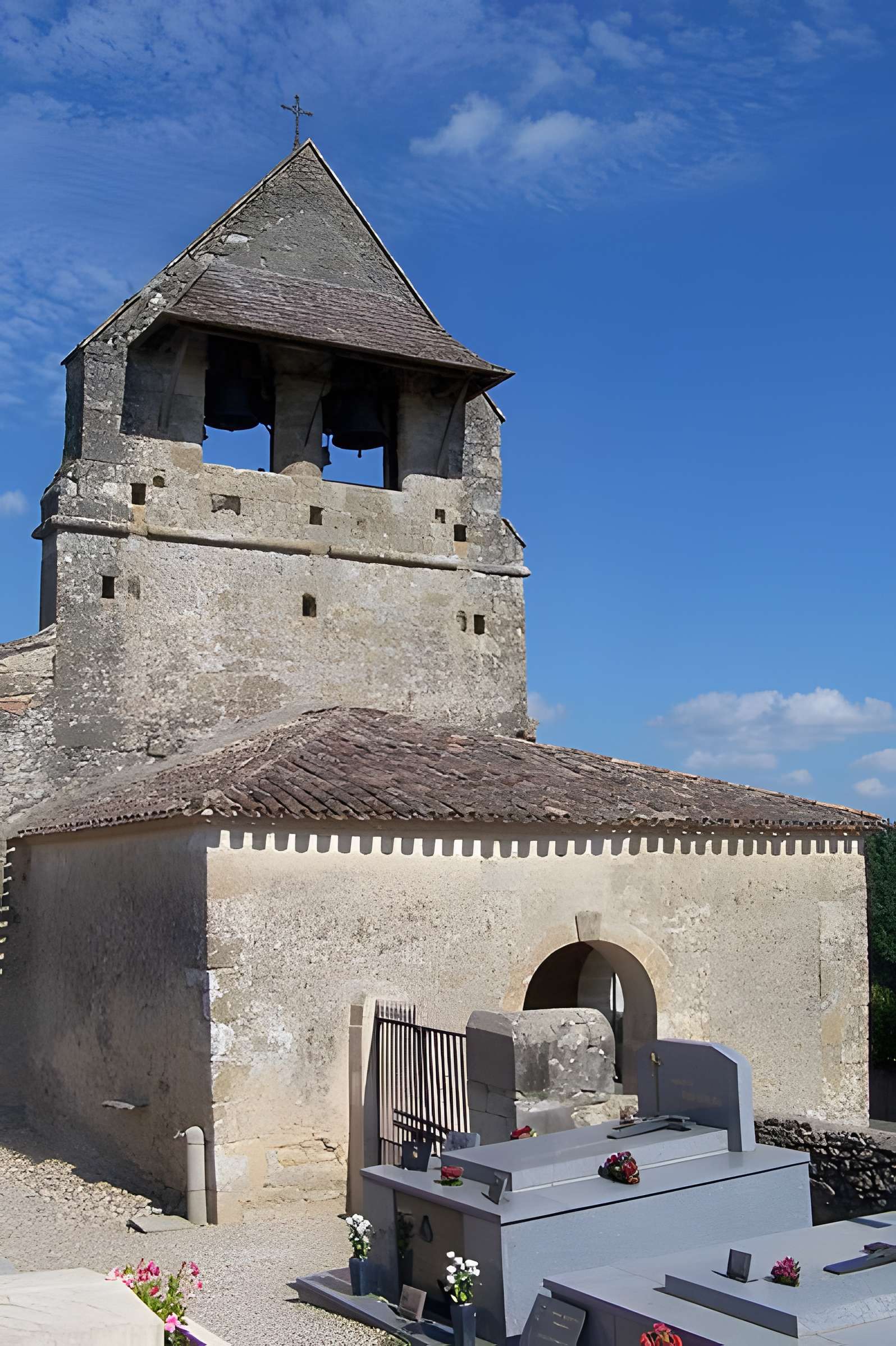 Église Saint-Pierre de Camiran