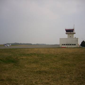 Hangar n 2