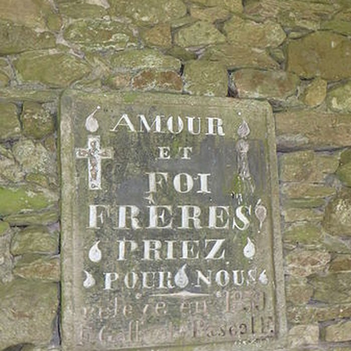 Photo de Église Saint-Pierre de Canet-de-Salars