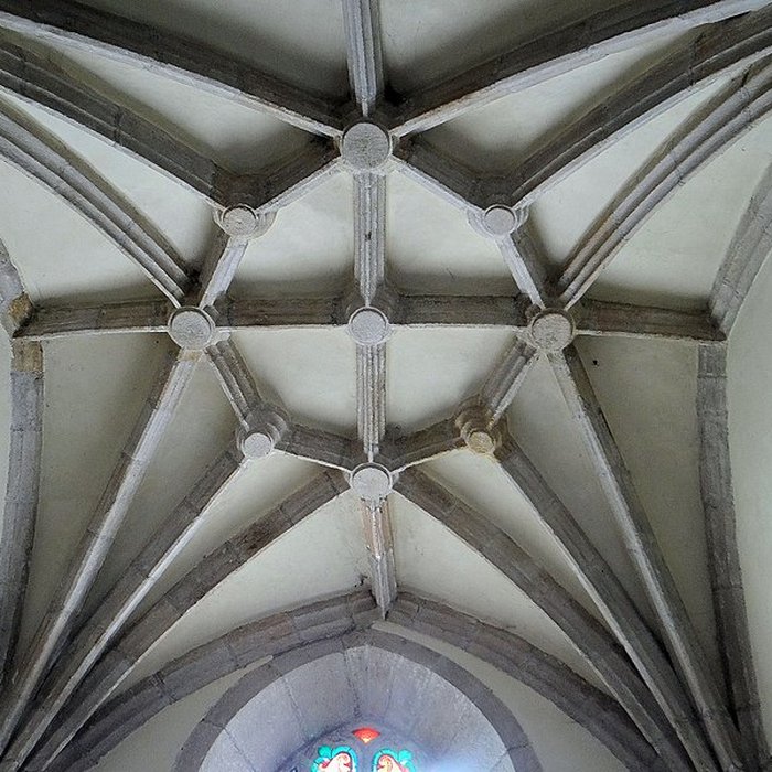 Photo de Église Saint-Pierre de Canet-de-Salars