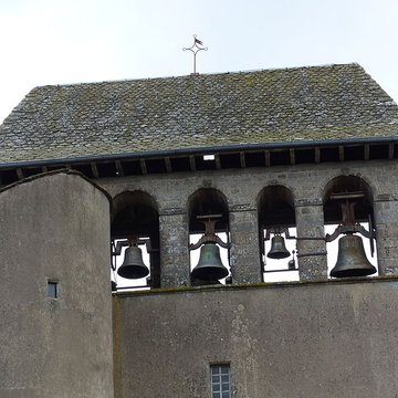 Église Saint-Pierre de Canet-de-Salars