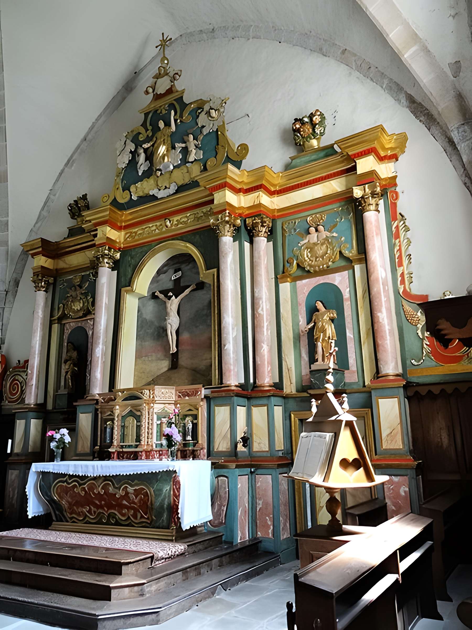 Église Saint-Pierre de Canet-de-Salars