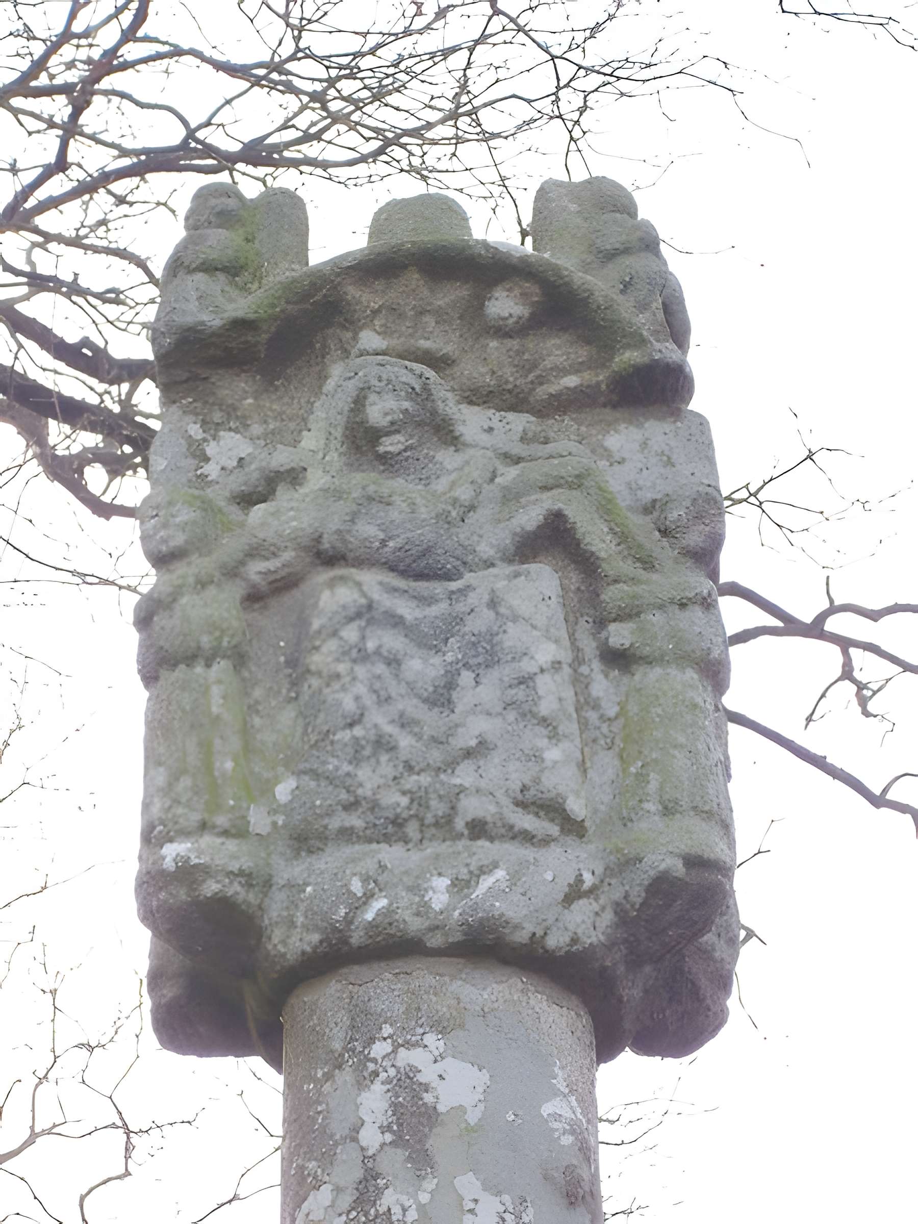 Croix du XVIe siècle