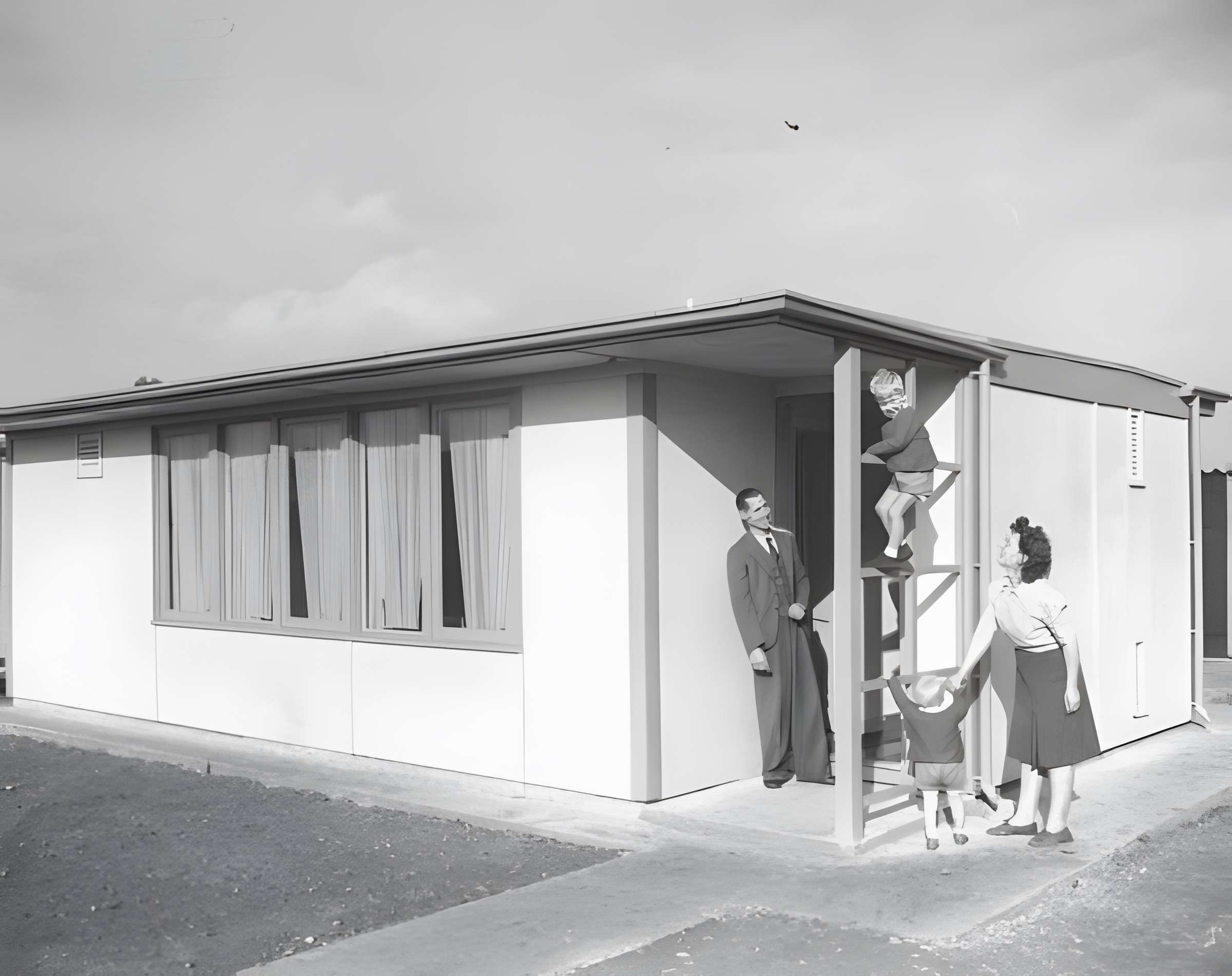 Baraque de type canadien implantée dans la cité de l'habitat provisoire de Soye