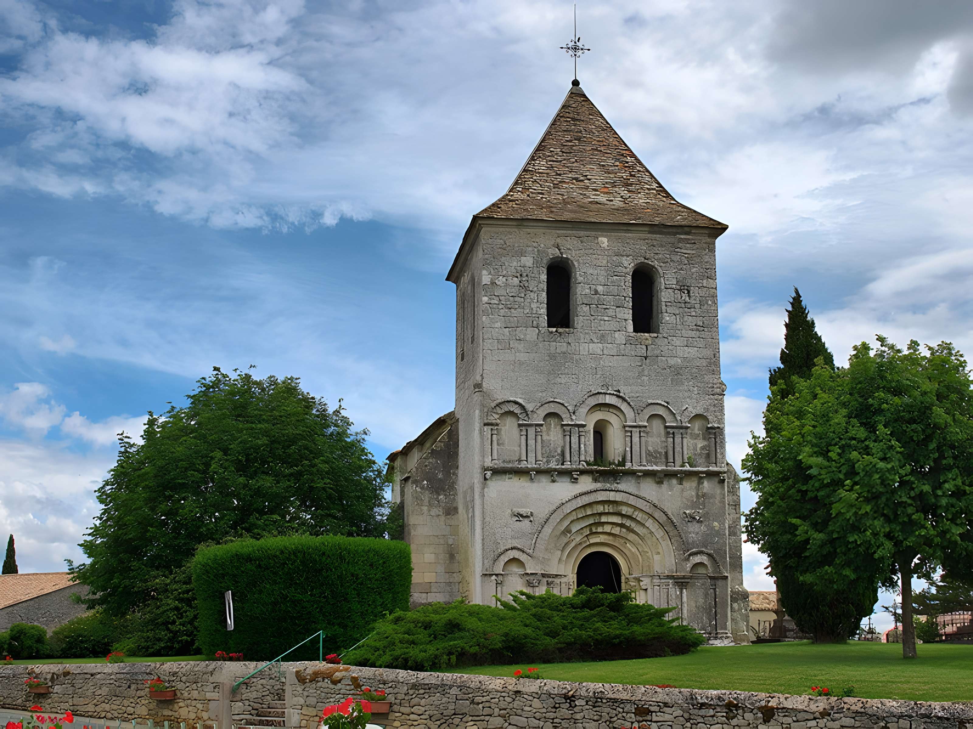 Église Saint-Pierre de Carsac à Carsac-de-Gurson