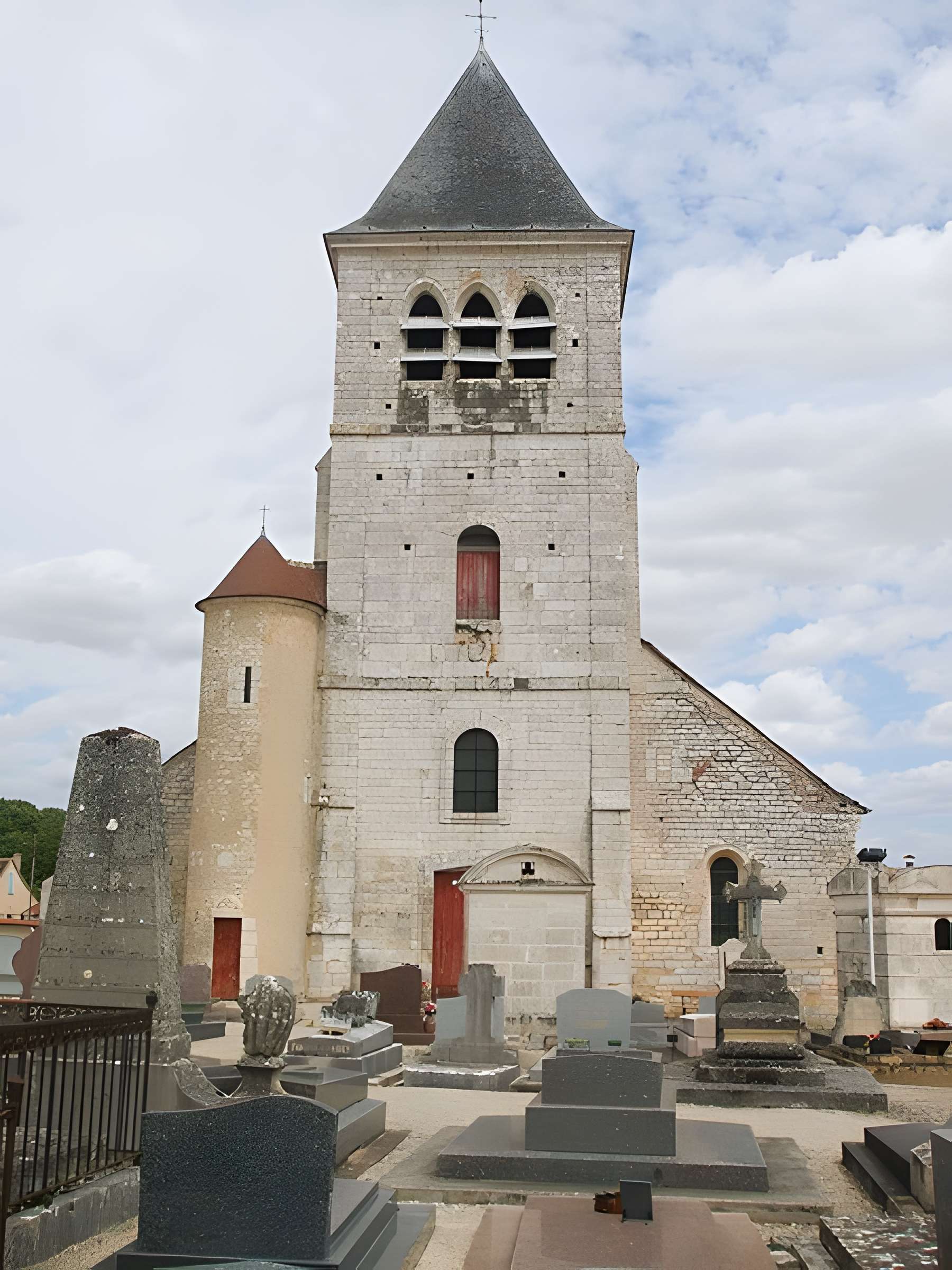 Église Saint-Pierre de Chablis