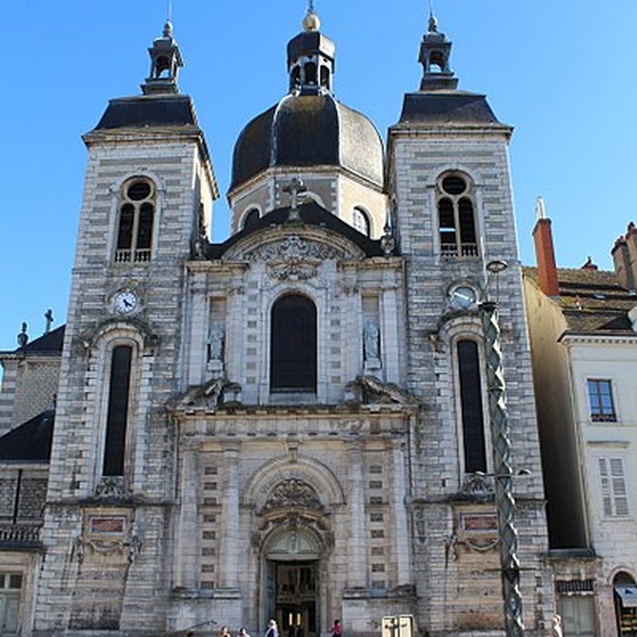 Photo de Église Saint-Pierre de Chalon-sur-Saône