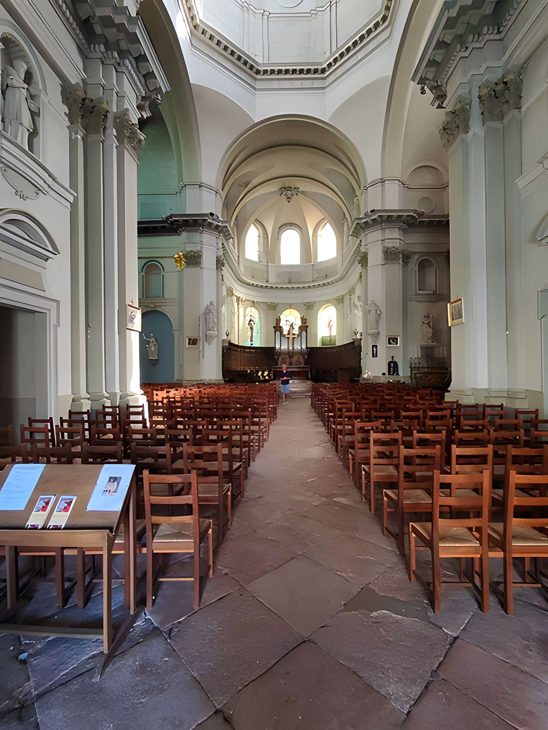 Église Saint-Pierre de Chalon-sur-Saône