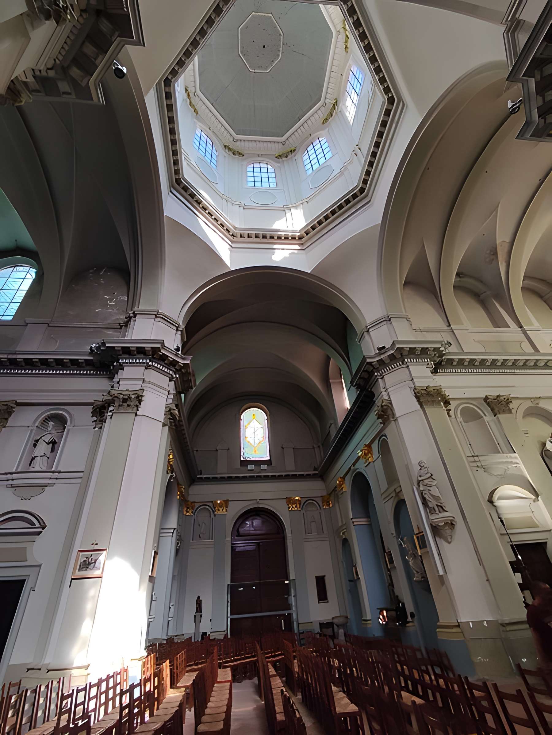 Église Saint-Pierre de Chalon-sur-Saône