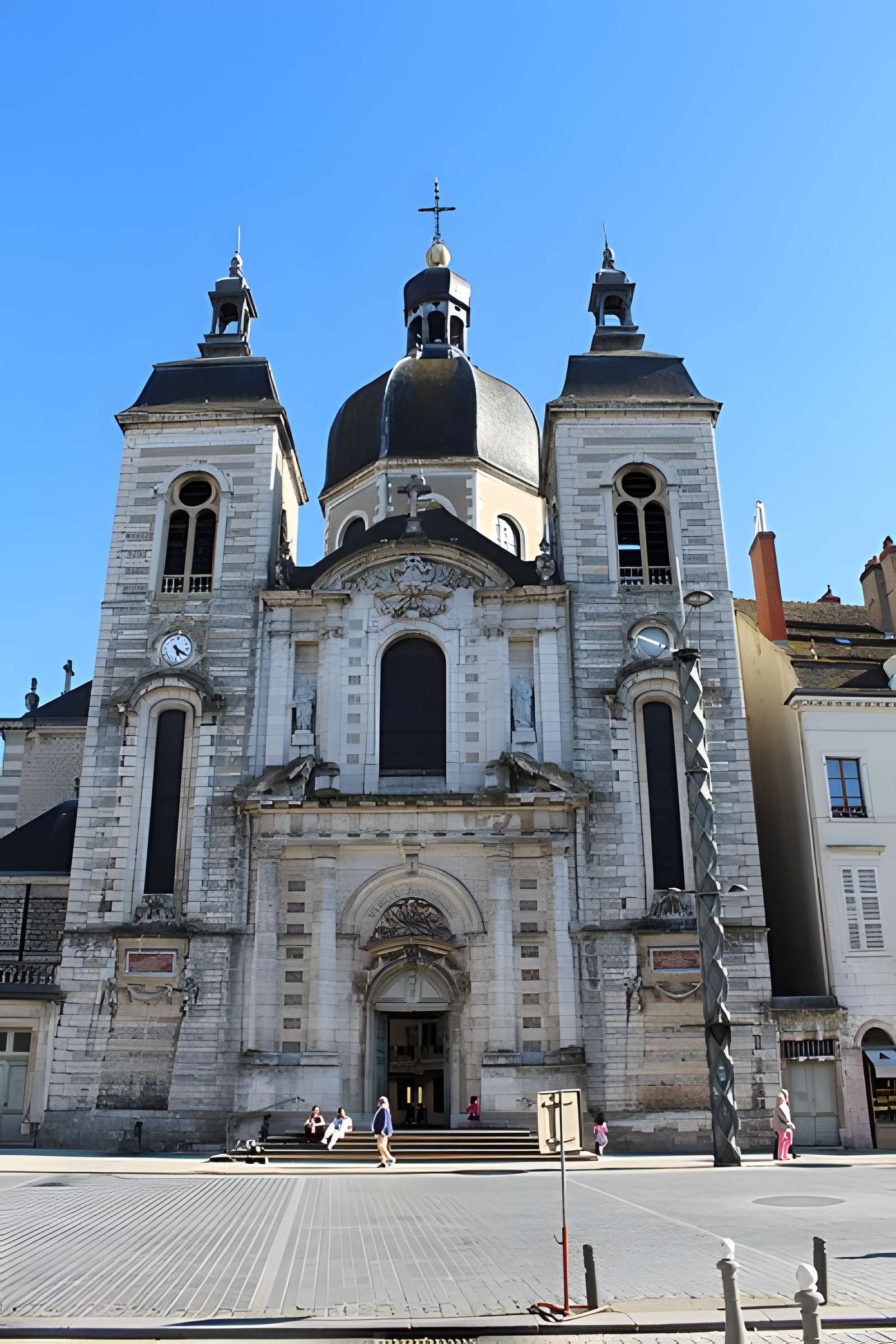 Église Saint-Pierre de Chalon-sur-Saône