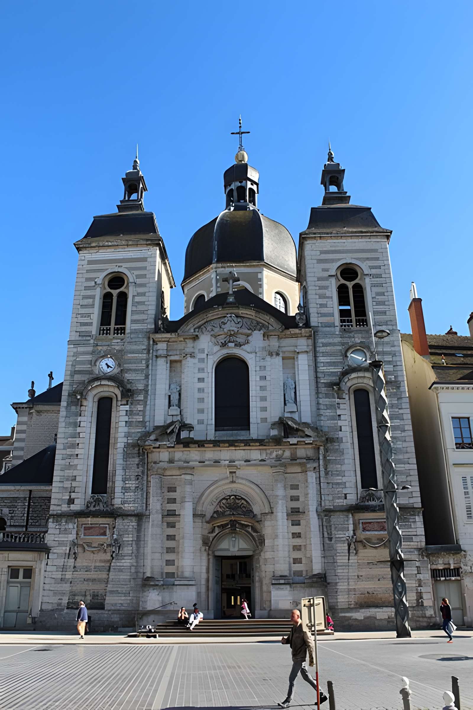 Église Saint-Pierre de Chalon-sur-Saône