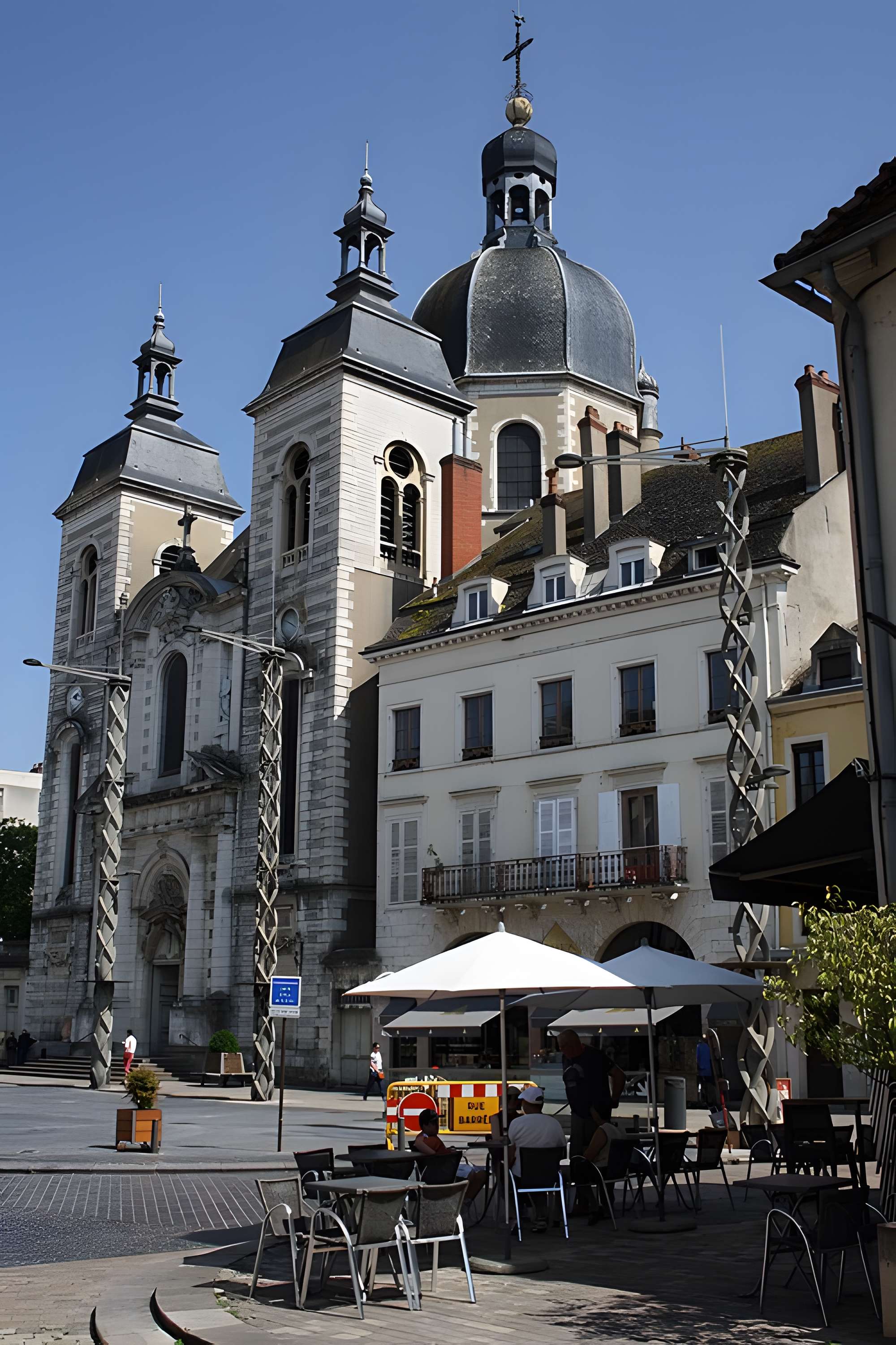 Église Saint-Pierre de Chalon-sur-Saône