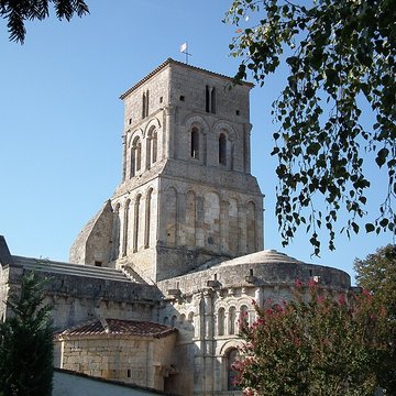 Église Saint-Pierre de Champagnolles