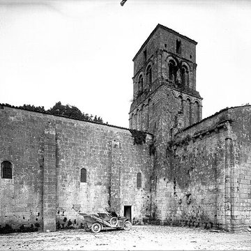 Église Saint-Pierre de Champagnolles