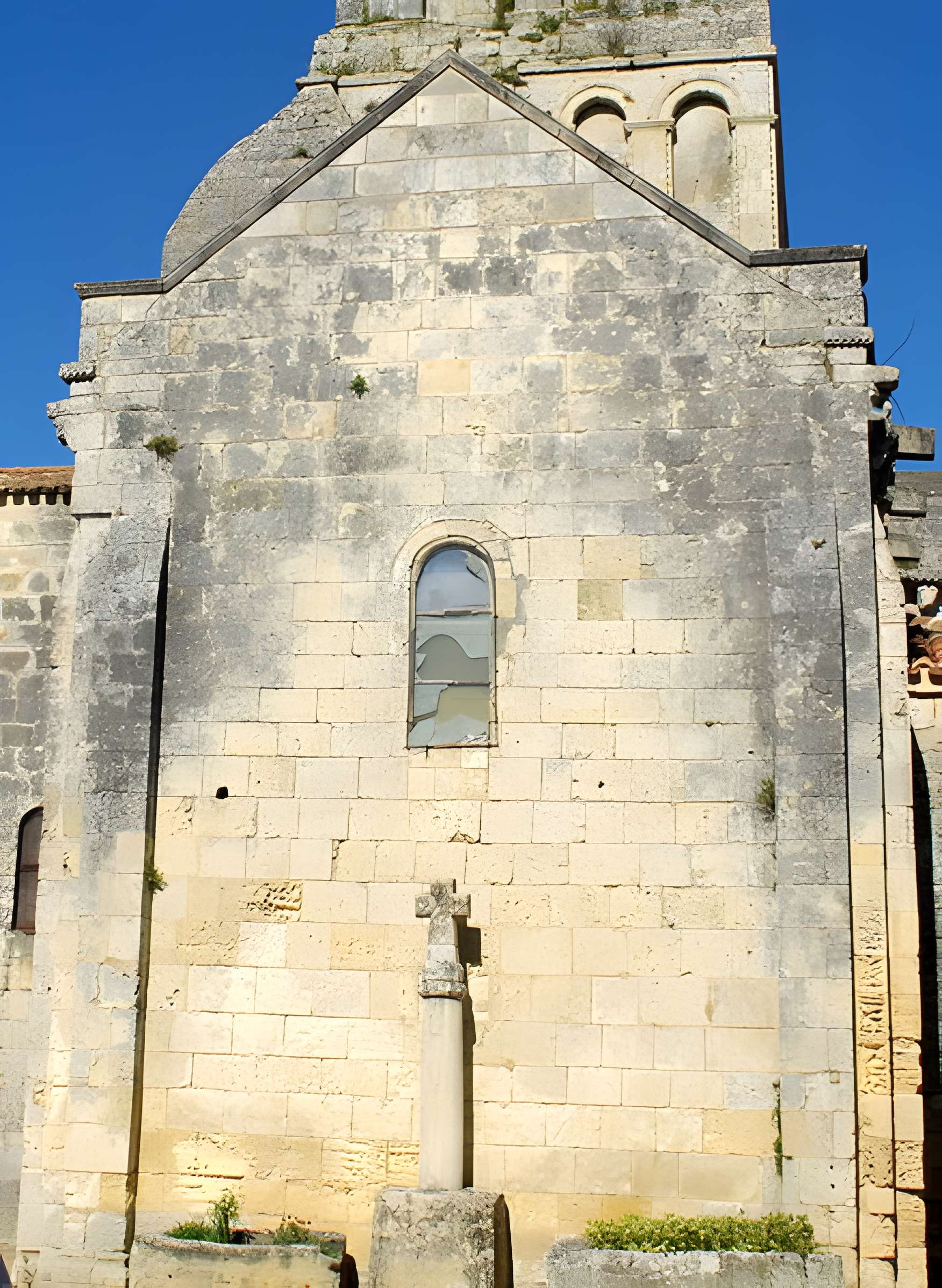 Église Saint-Pierre de Champagnolles