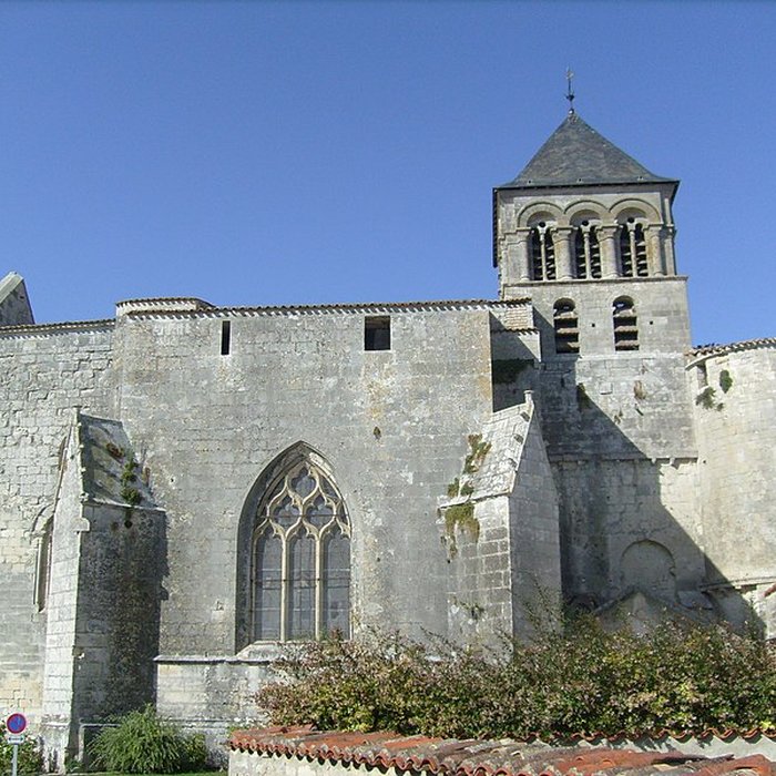 Photo de Église Saint-Pierre de Chaniers
