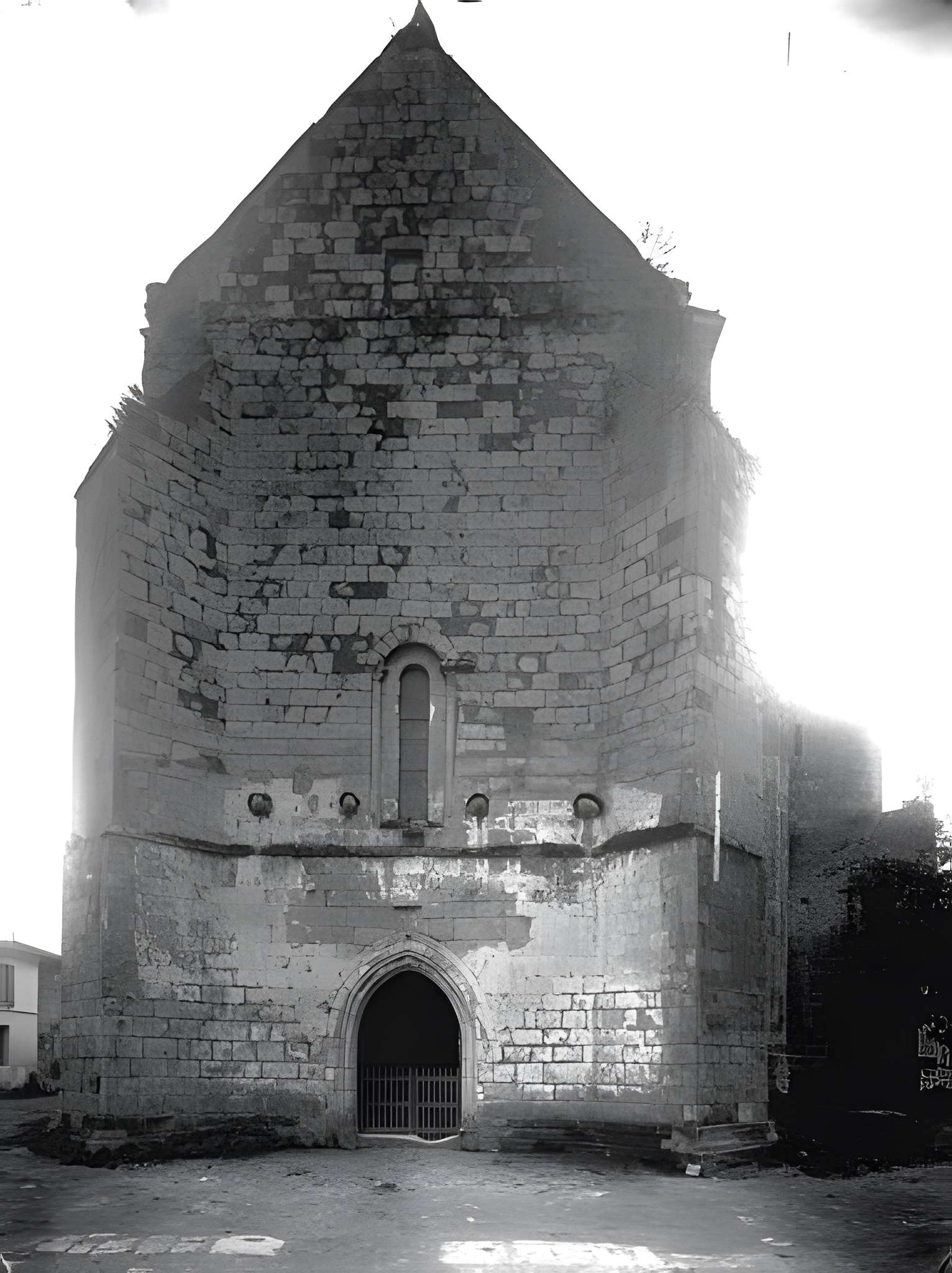 Église Saint-Pierre de Chaniers