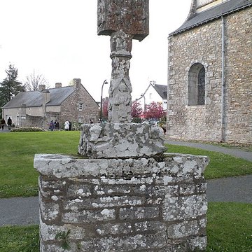 Cimetière entourant léglise