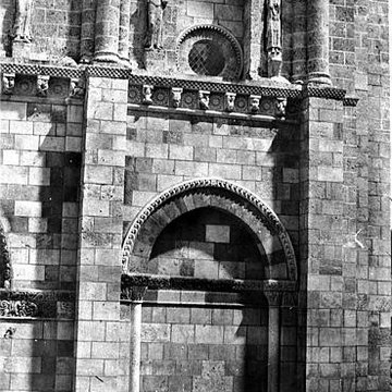 Église Saint-Pierre de Châteauneuf-sur-Charente