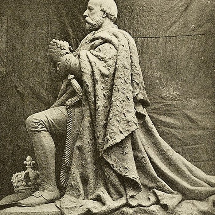 Photo de Monument au comte de Chambord