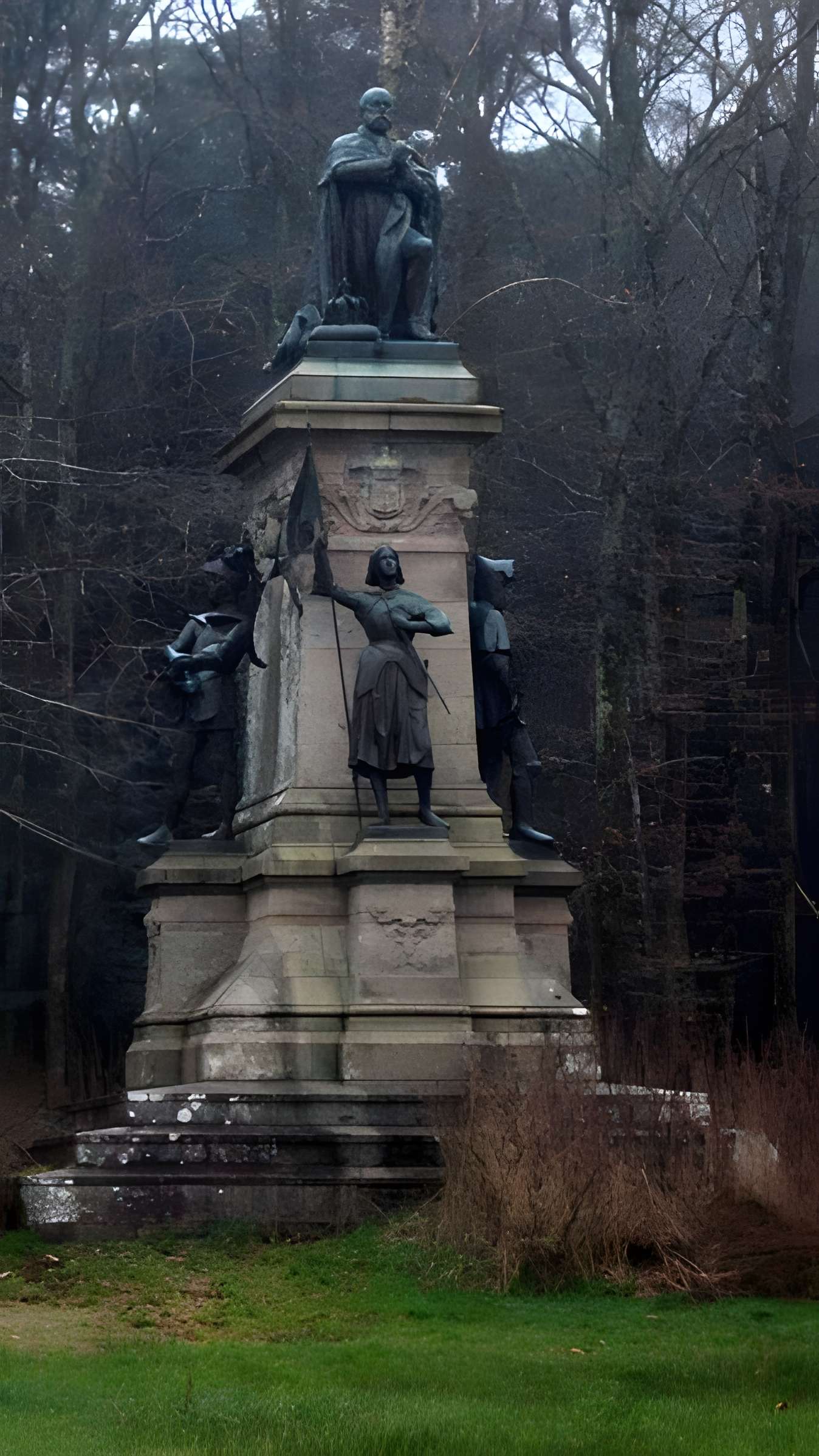 Monument au comte de Chambord