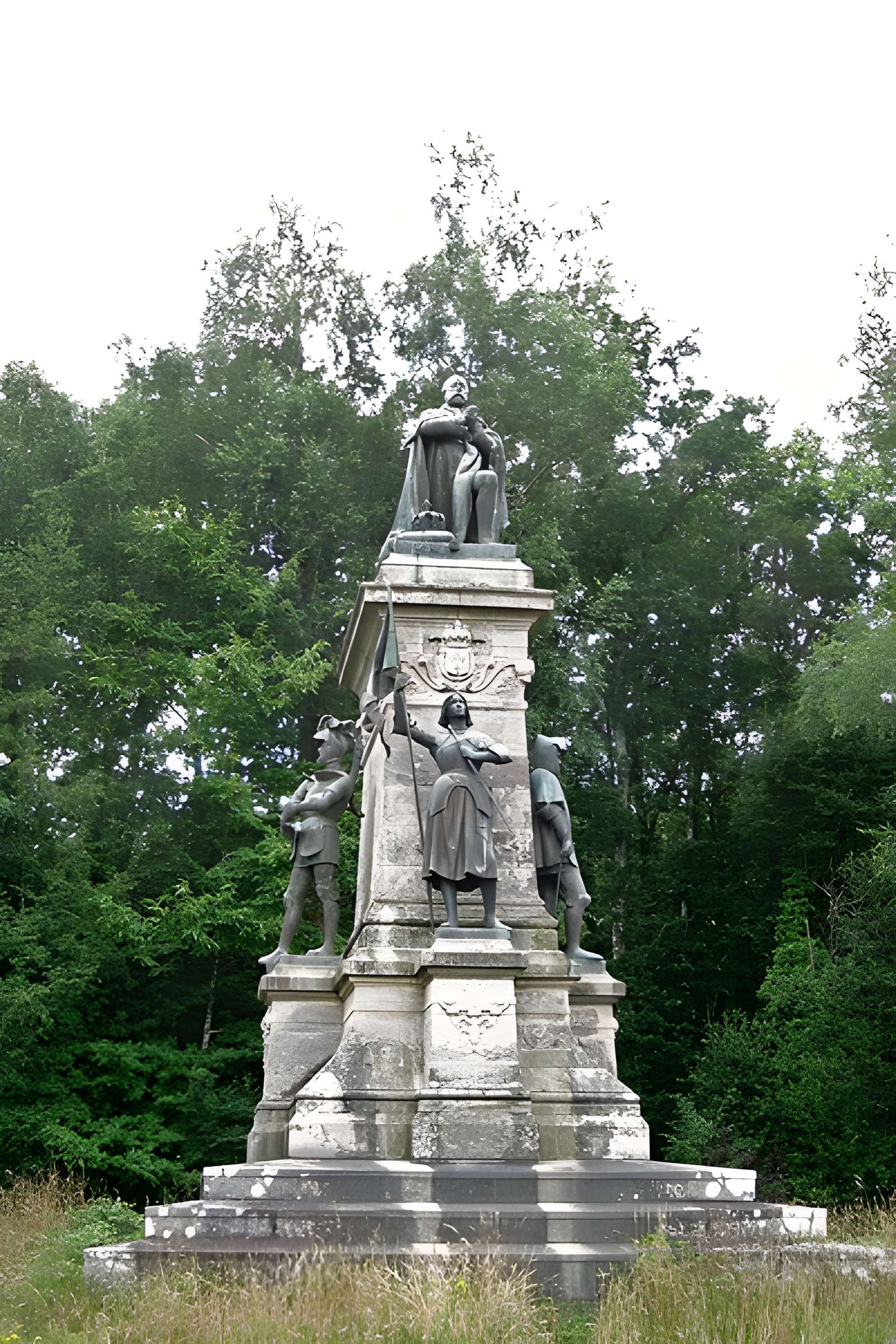 Monument au comte de Chambord
