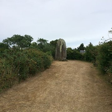 Menhir de Kermaillard