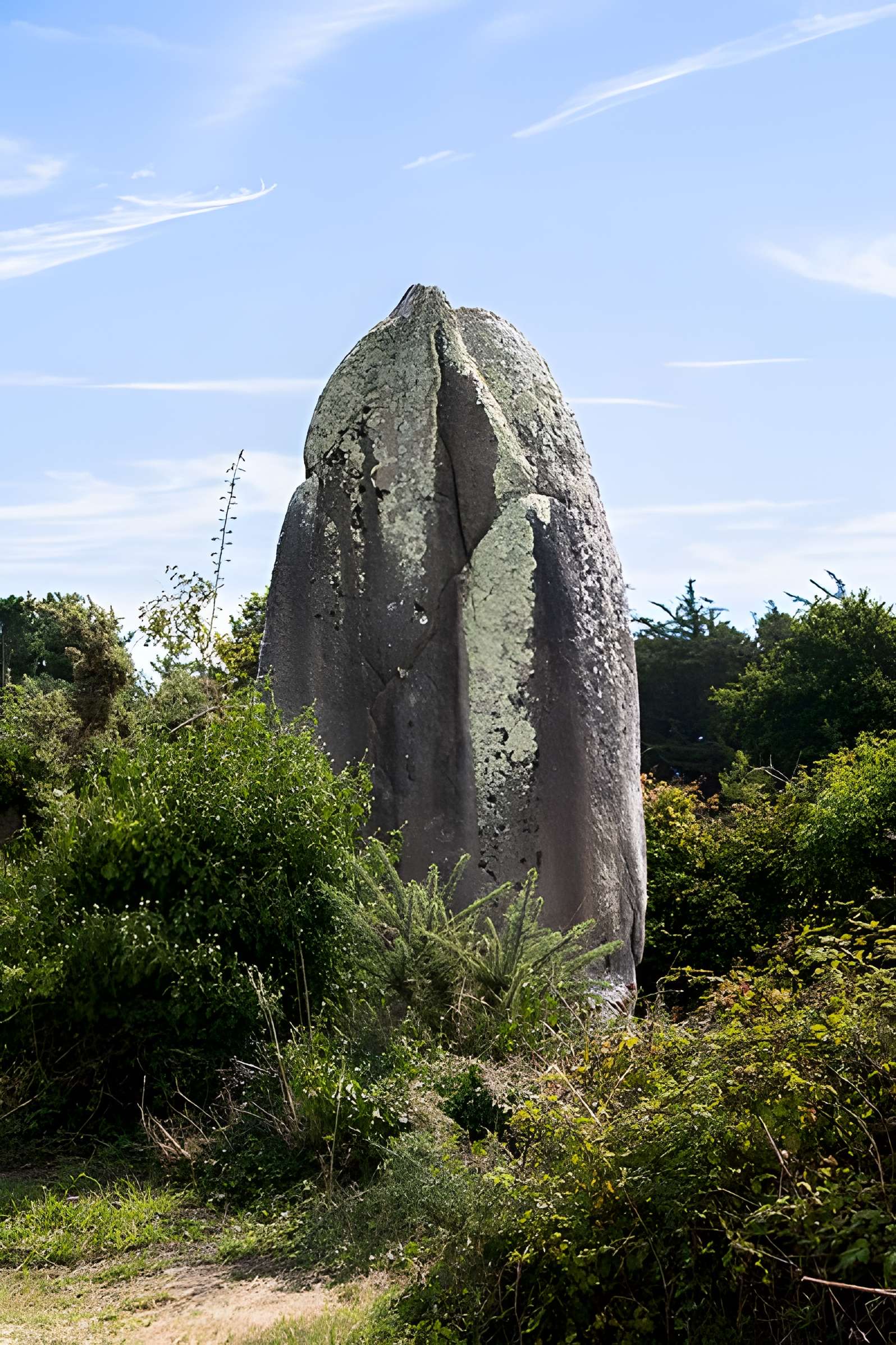 Menhir de Kermaillard