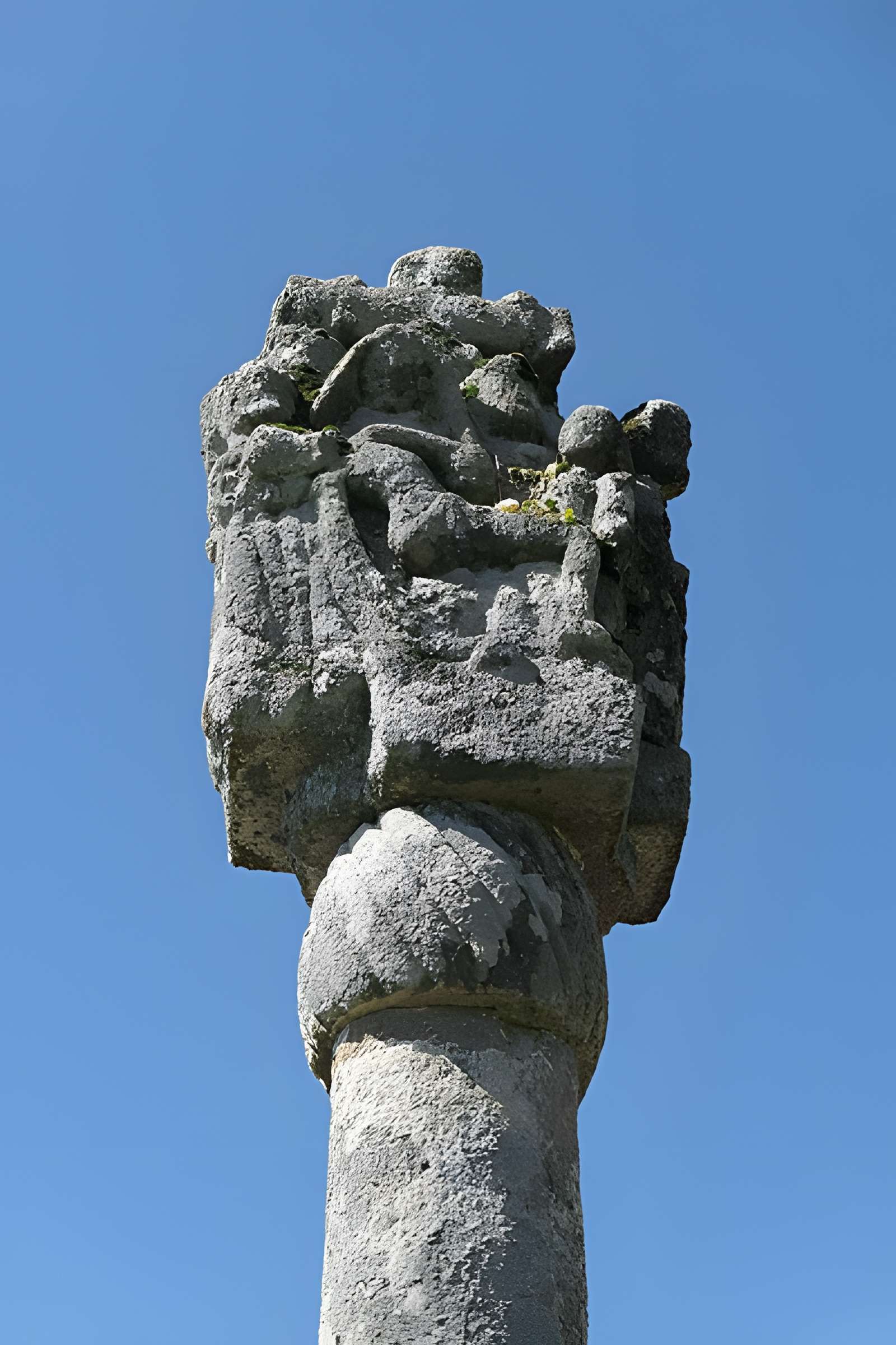 Croix du XVIe siècle