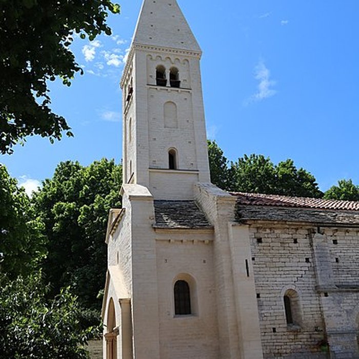 Photo de Église Saint-Pierre de Chissey-lès-Mâcon