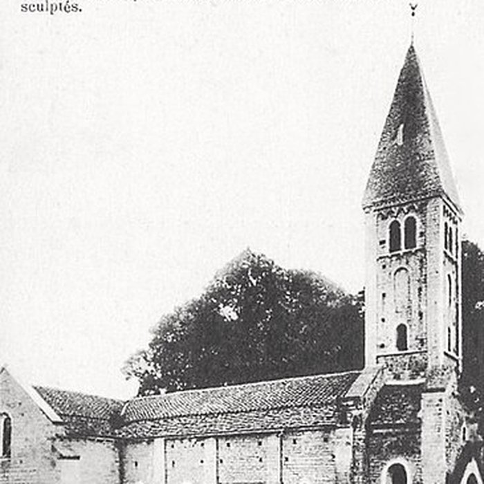 Photo de Église Saint-Pierre de Chissey-lès-Mâcon