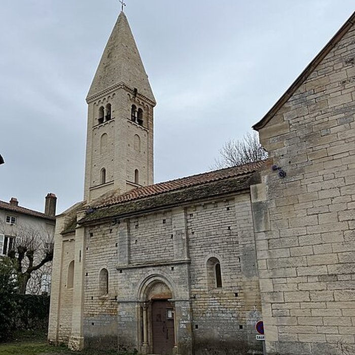 Photo de Église Saint-Pierre de Chissey-lès-Mâcon