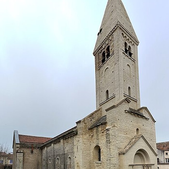 Photo de Église Saint-Pierre de Chissey-lès-Mâcon