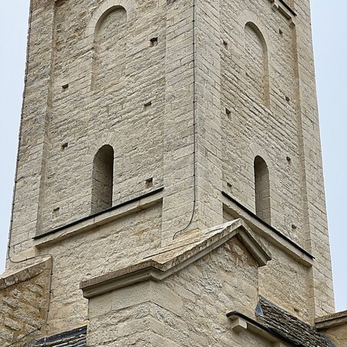 Photo de Église Saint-Pierre de Chissey-lès-Mâcon