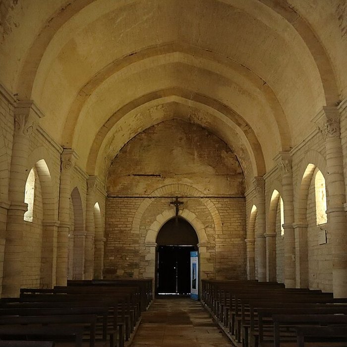 Photo de Église Saint-Pierre de Chissey-lès-Mâcon