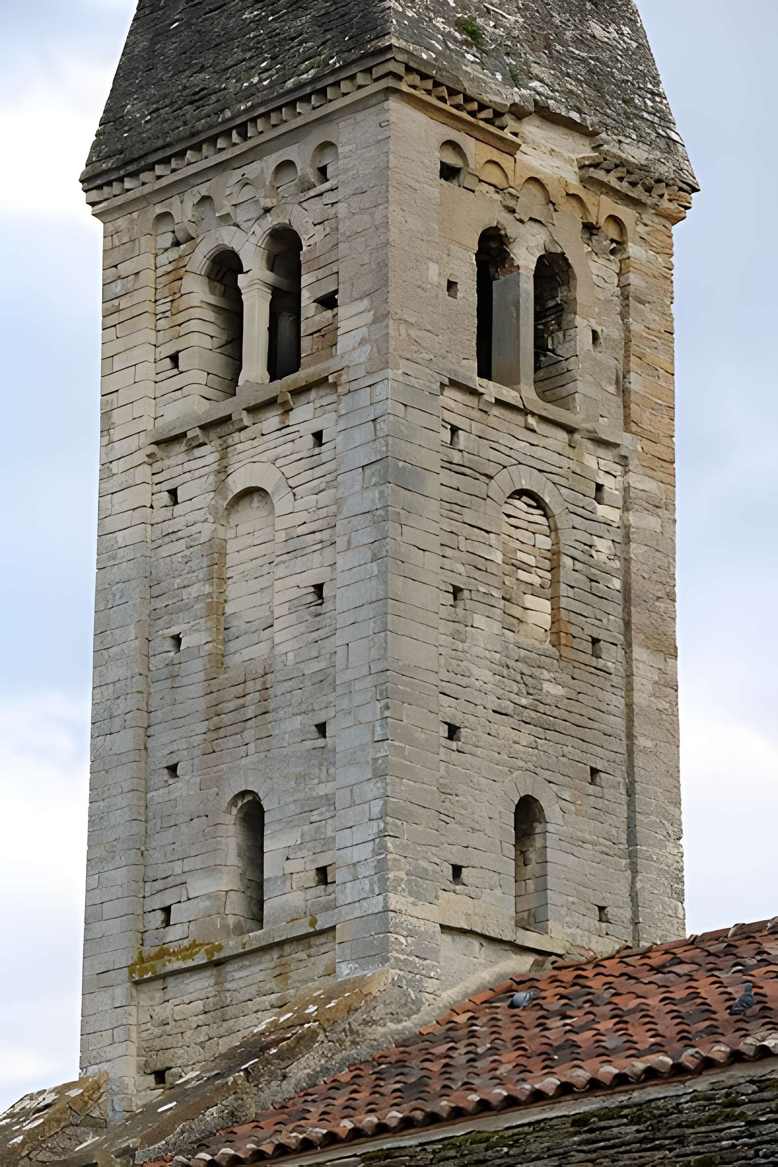 Église Saint-Pierre de Chissey-lès-Mâcon