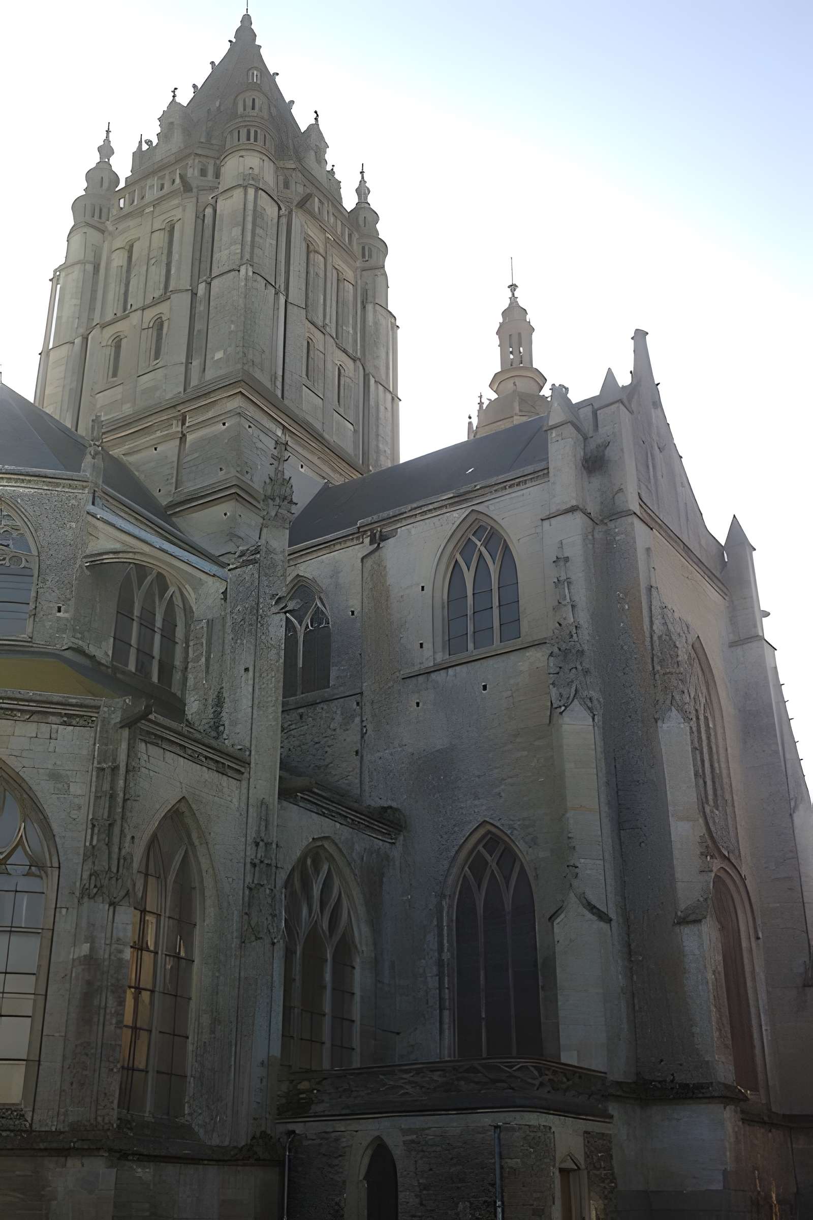 Église Saint-Pierre de Coutances