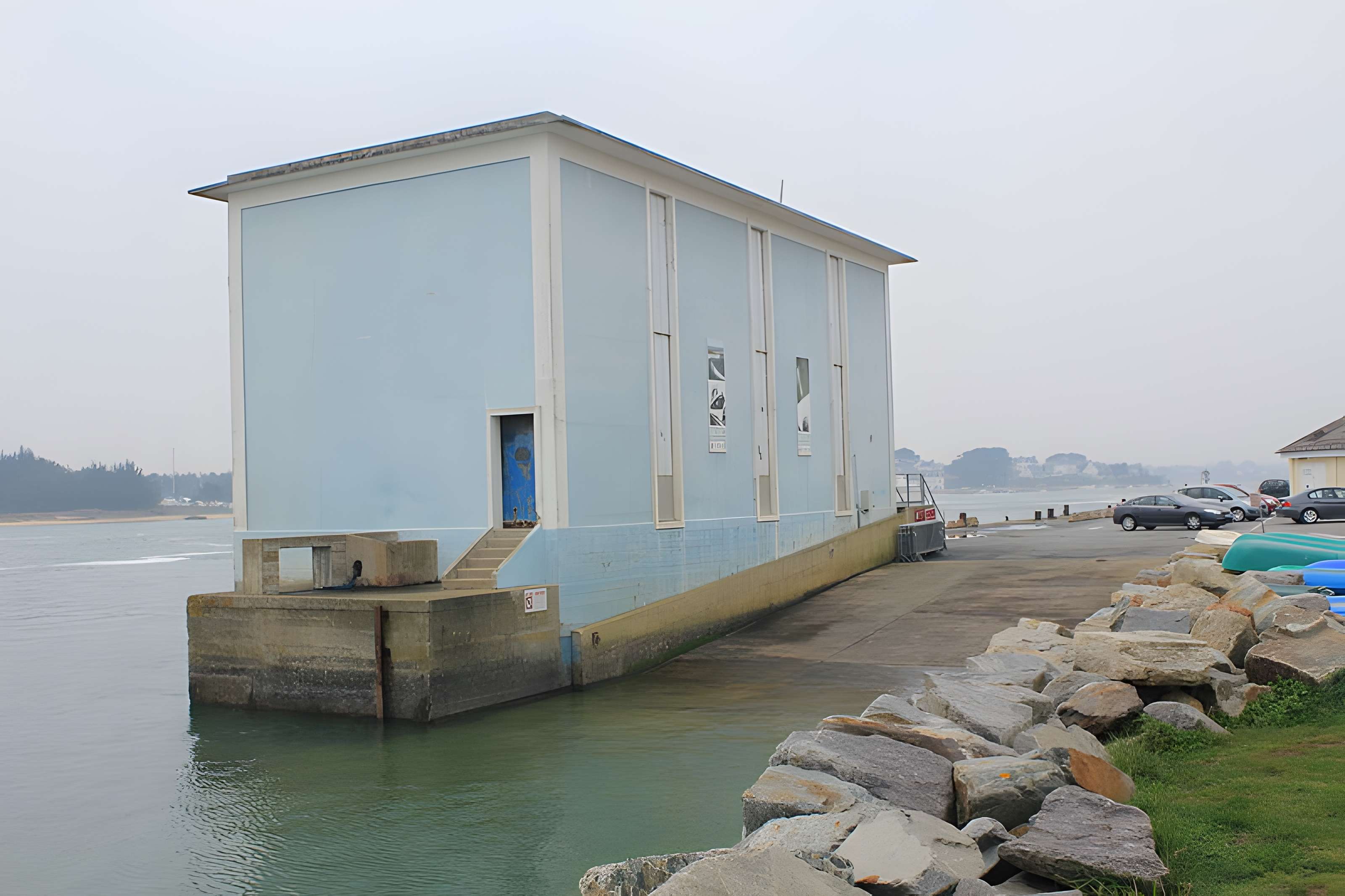 Station de sauvetage en mer de la commune d'Etel, sise dans l'extrémité sud du quai sur la rivière d'Etel