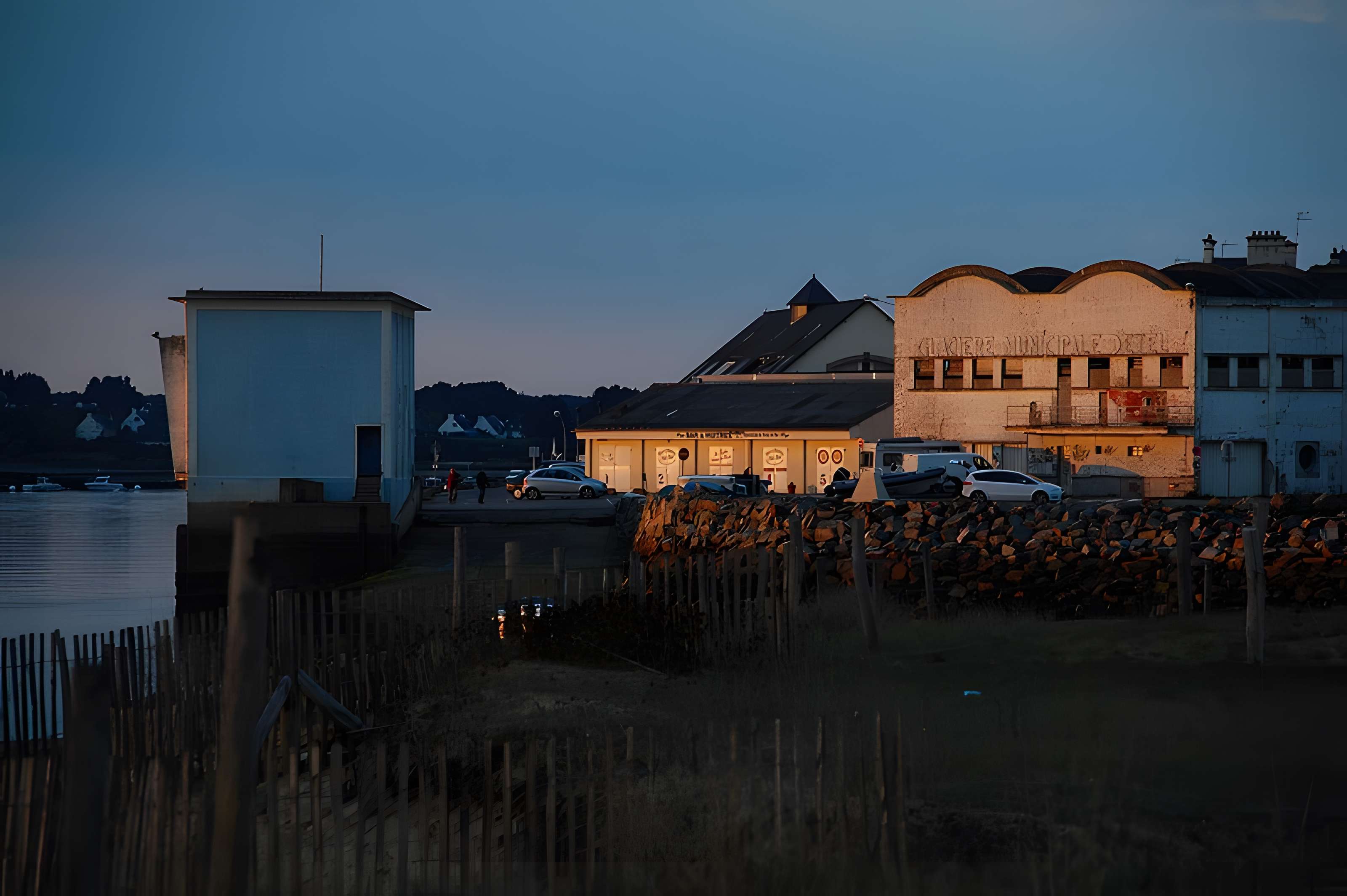 Station de sauvetage en mer de la commune d'Etel, sise dans l'extrémité sud du quai sur la rivière d'Etel