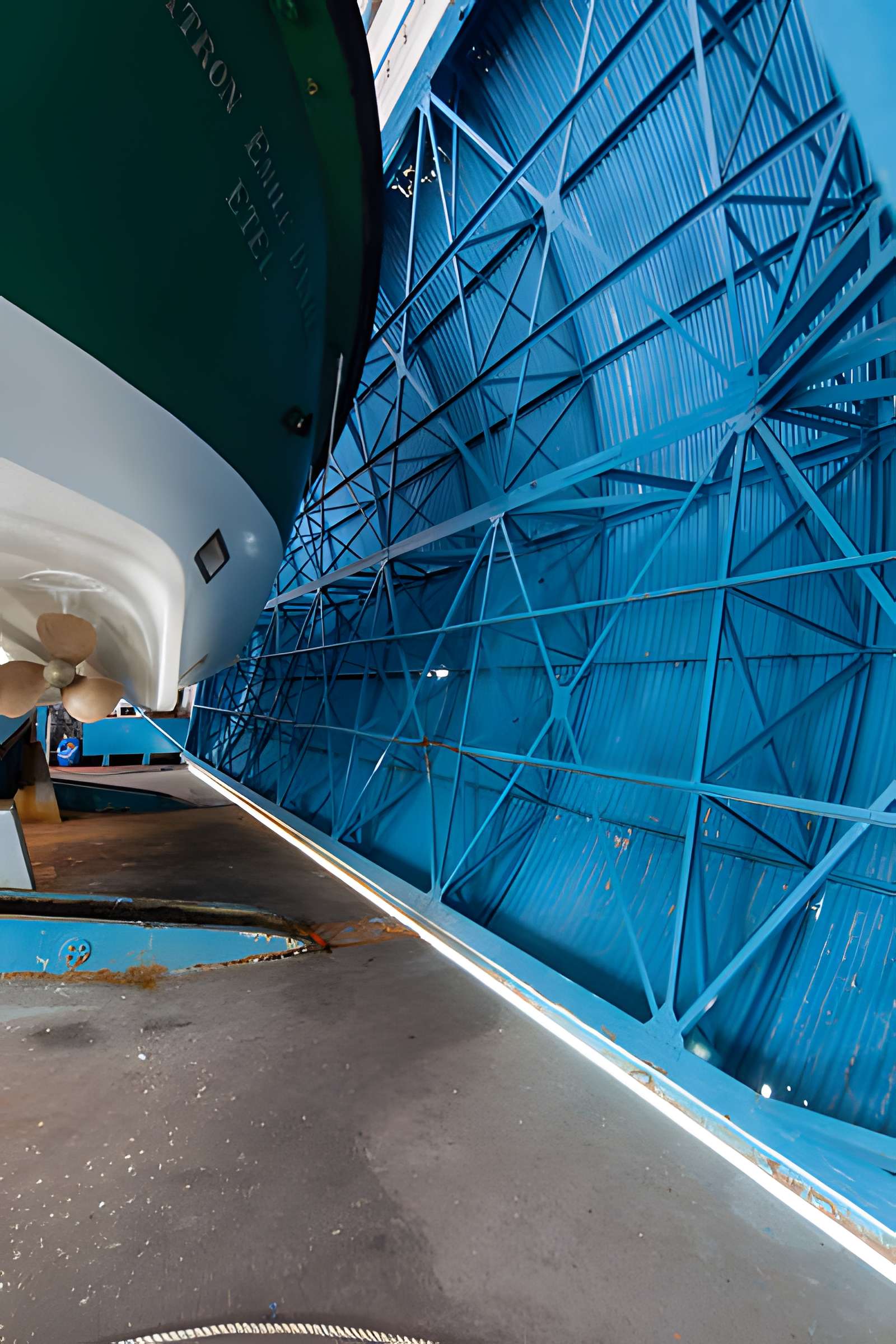 Station de sauvetage en mer de la commune d'Etel, sise dans l'extrémité sud du quai sur la rivière d'Etel