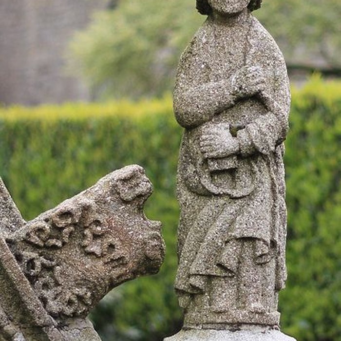 Photo de Fontaine Sainte-Julitte et son enceinte