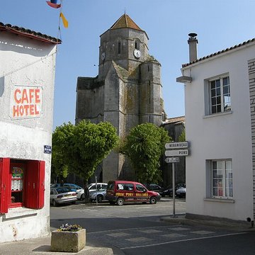 Église Saint-Pierre de Cozes