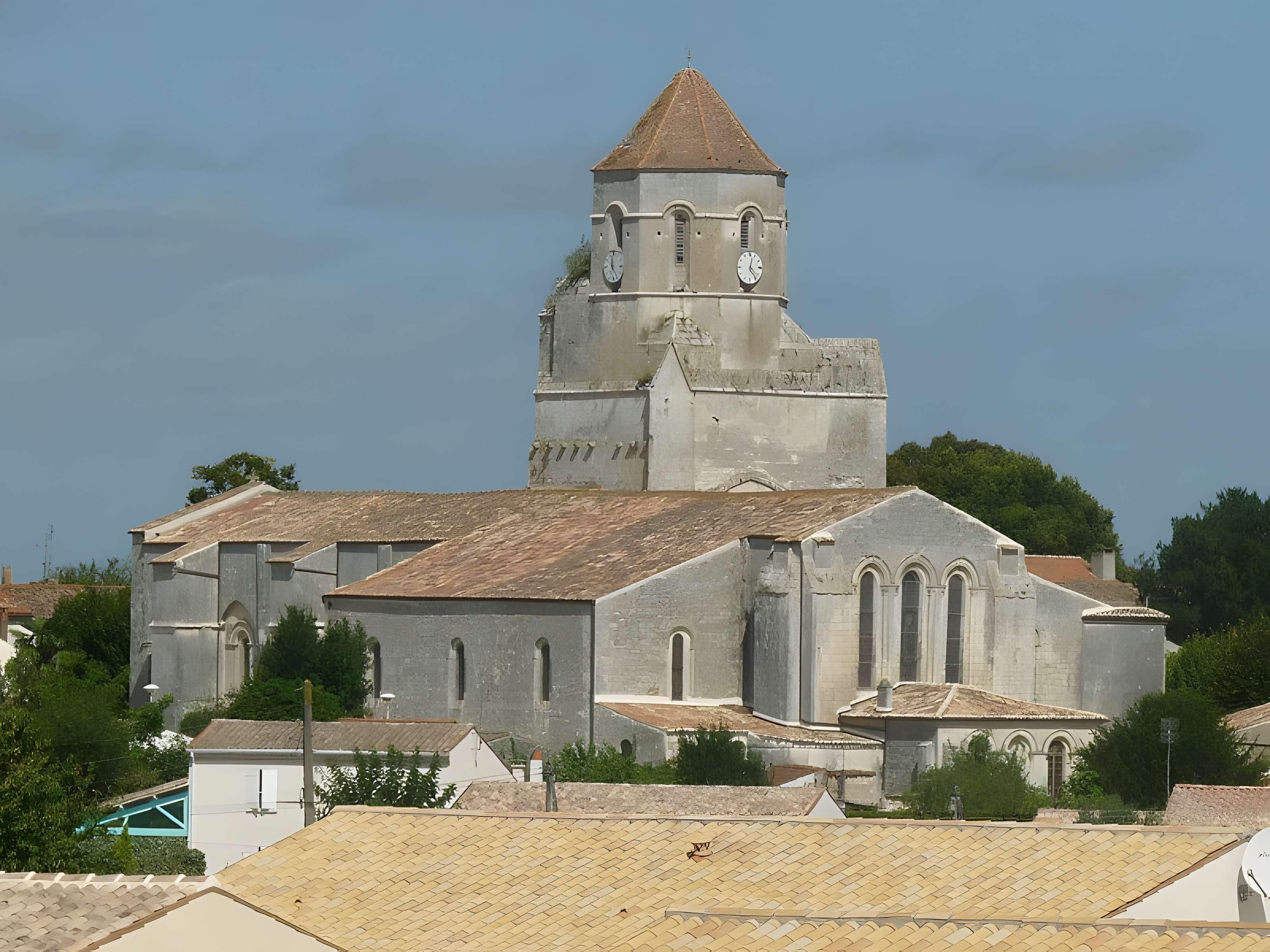 Église Saint-Pierre de Cozes 